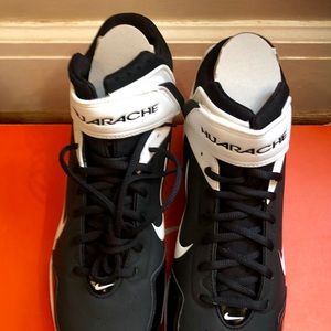 Nike Air Huarache metal cleats for football.